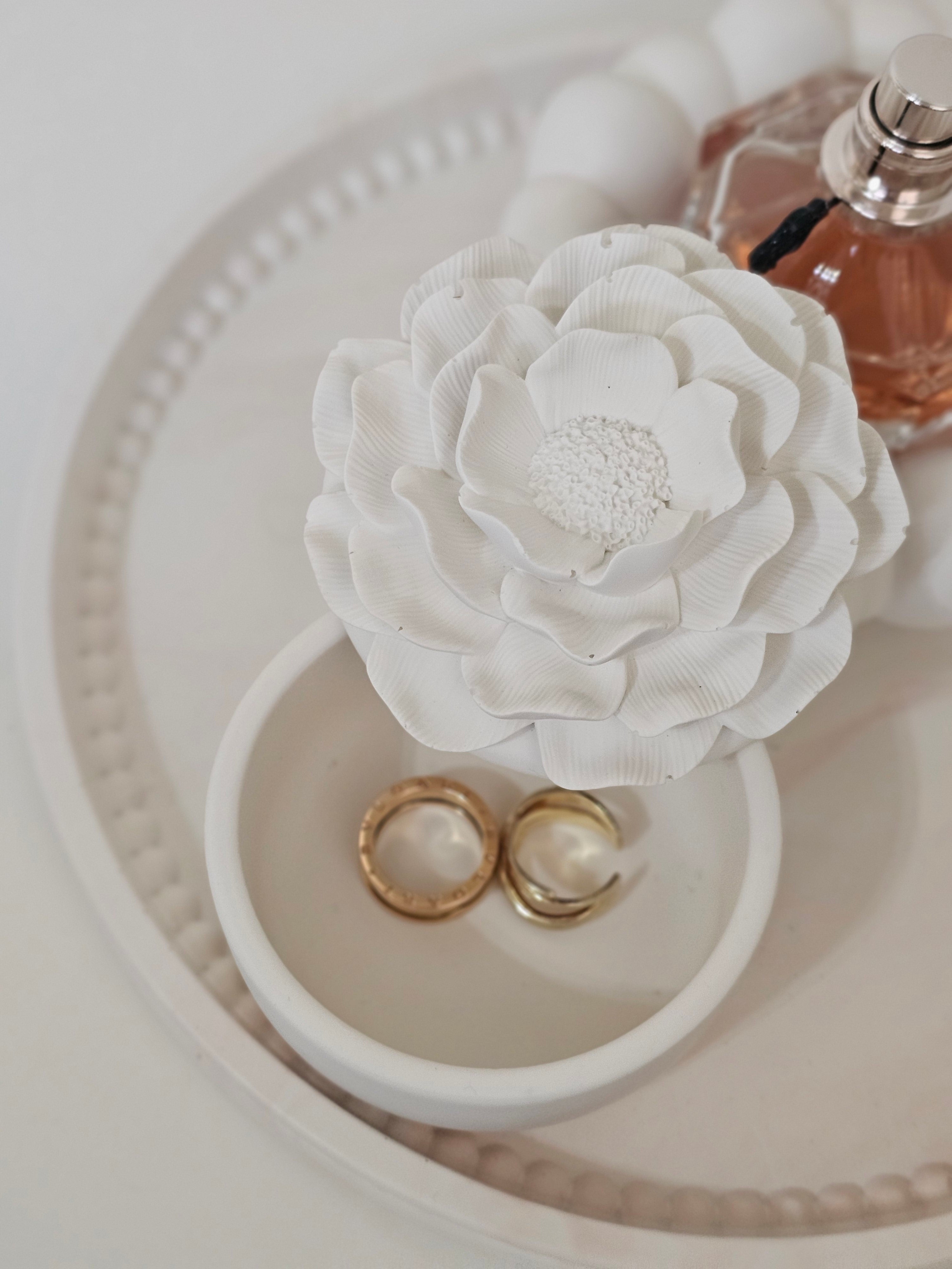 Hand-poured Marble Peony Jewelry Box Medium sz