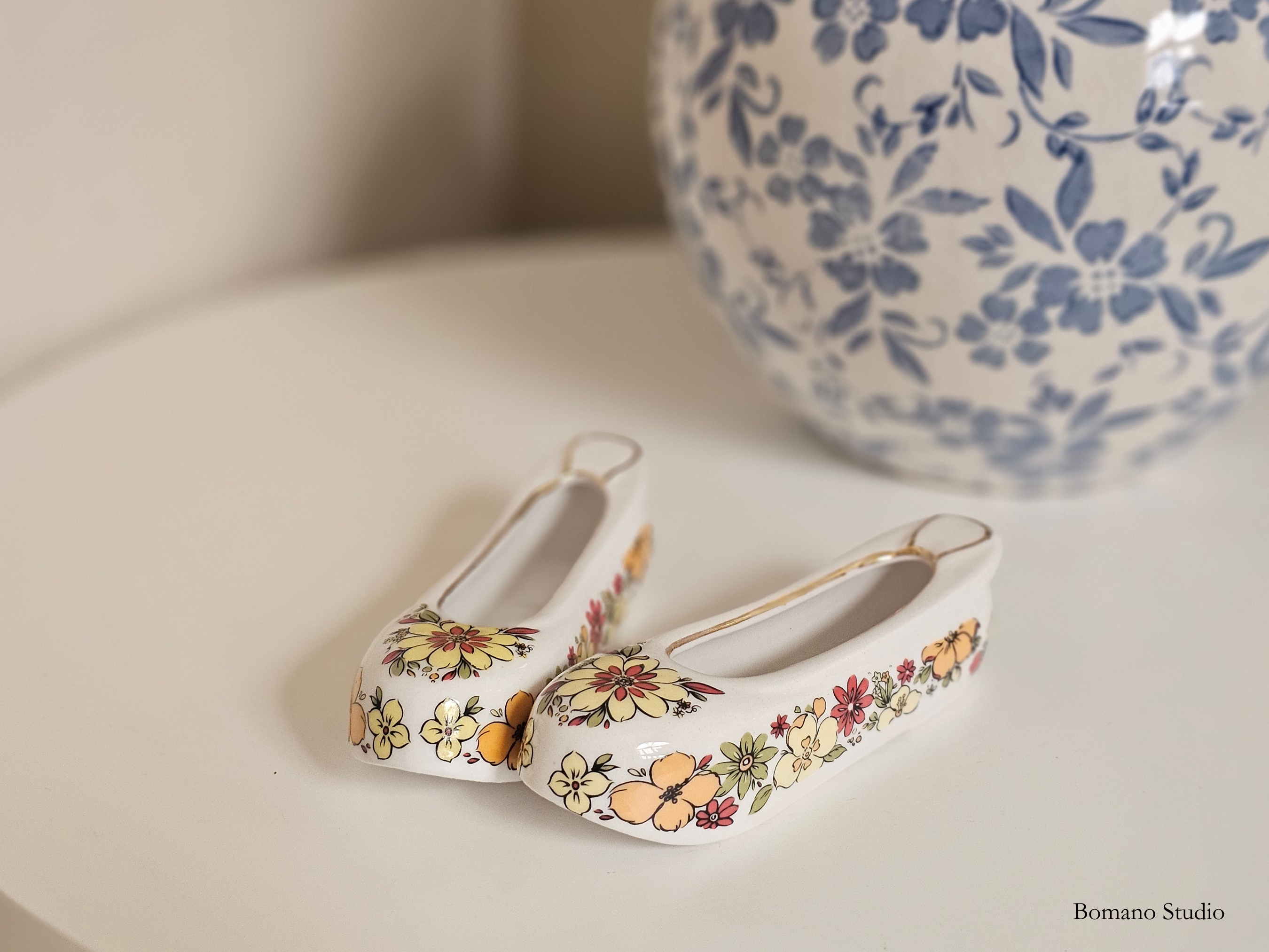 Limited Edition Ceramic Mini Gomusin Shoe Decor