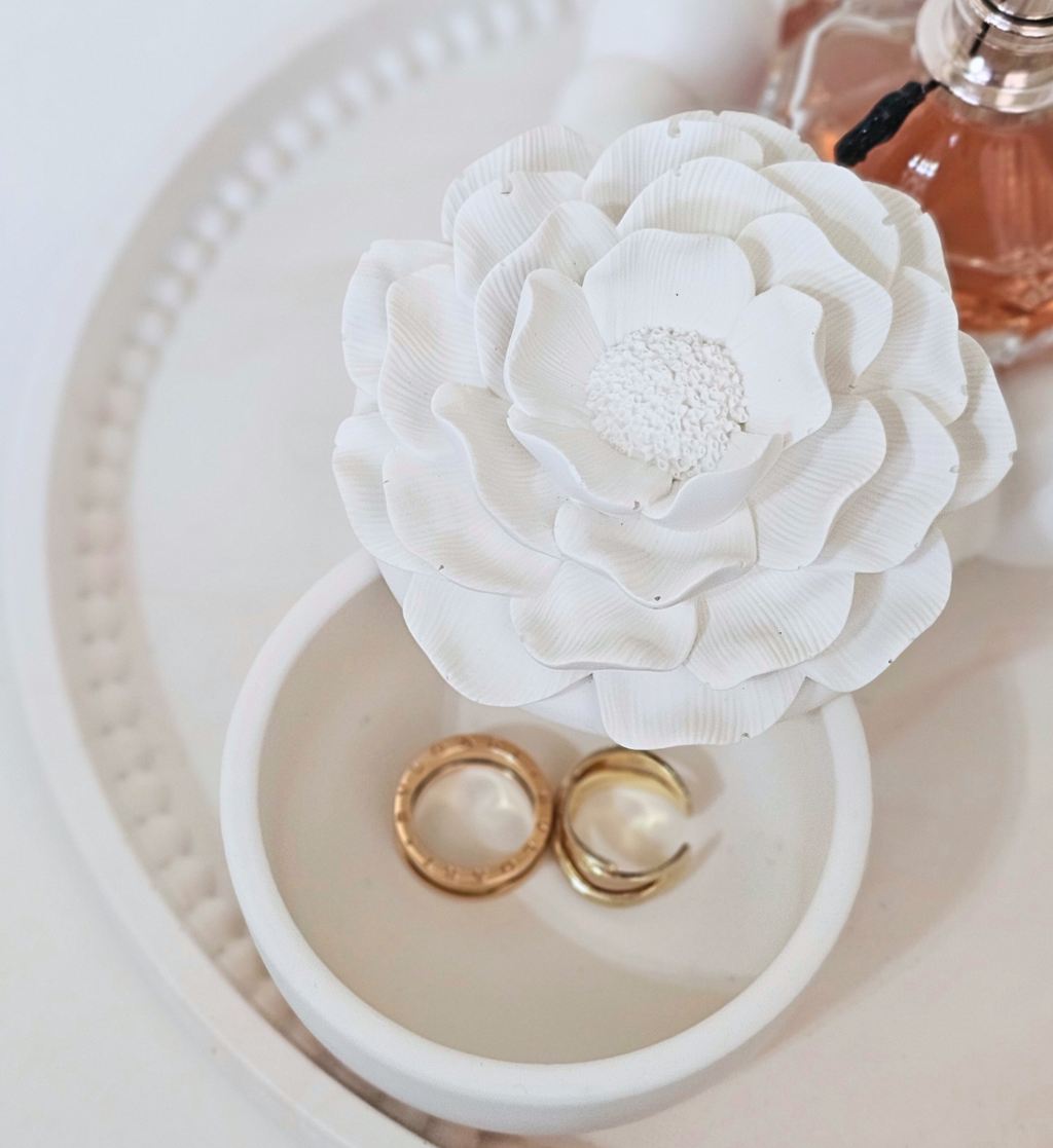 Hand-poured Marble Peony Jewelry Box Medium sz